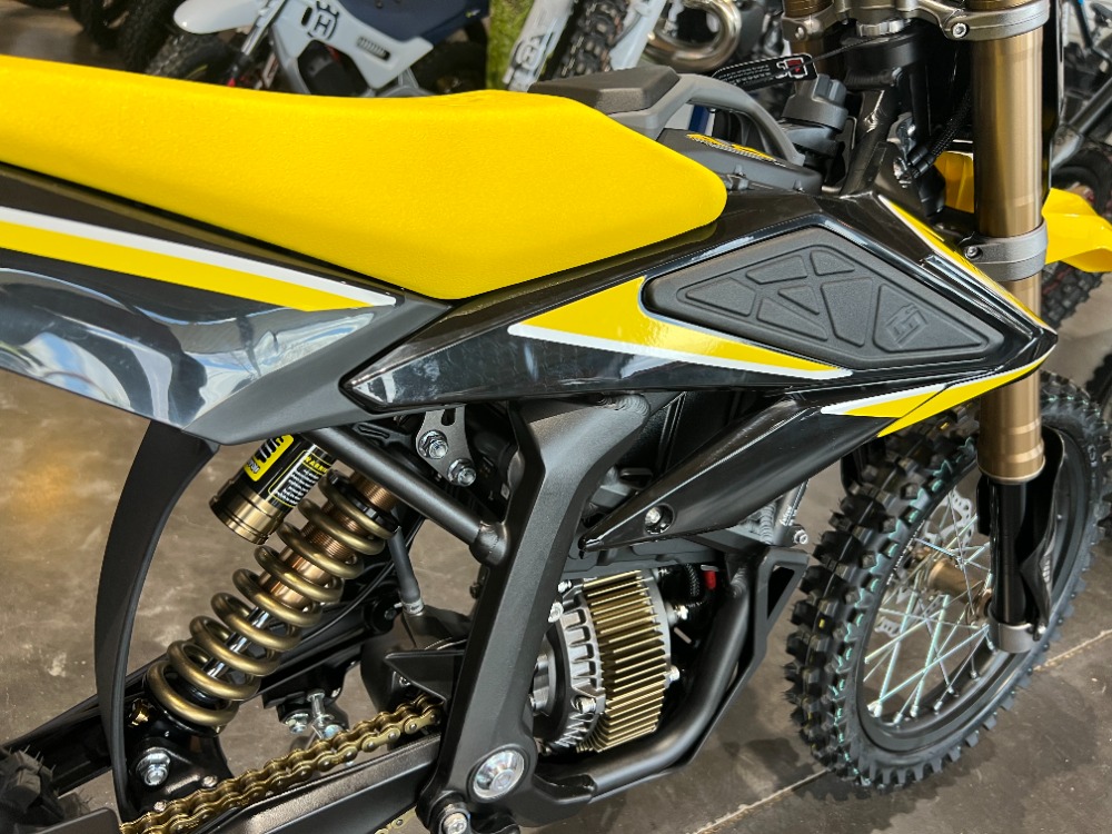 Surron Hyper Bee Yellow - Image 8